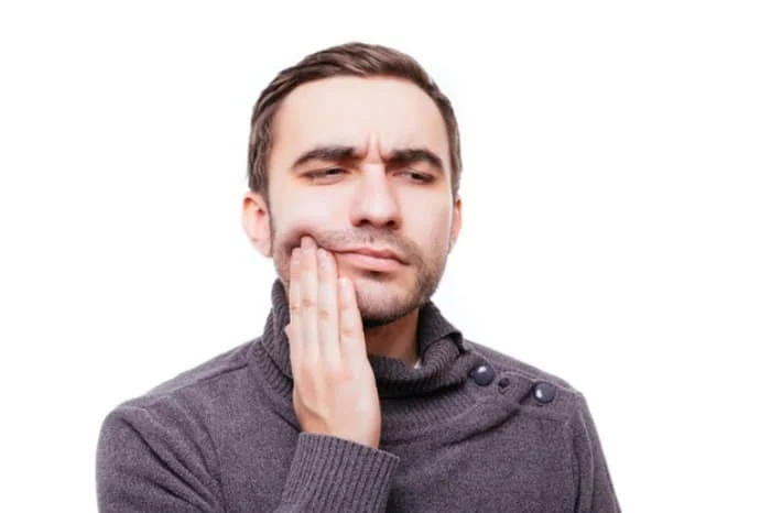 راهکار تشخیص بیماری داخلی از روی دندان ها